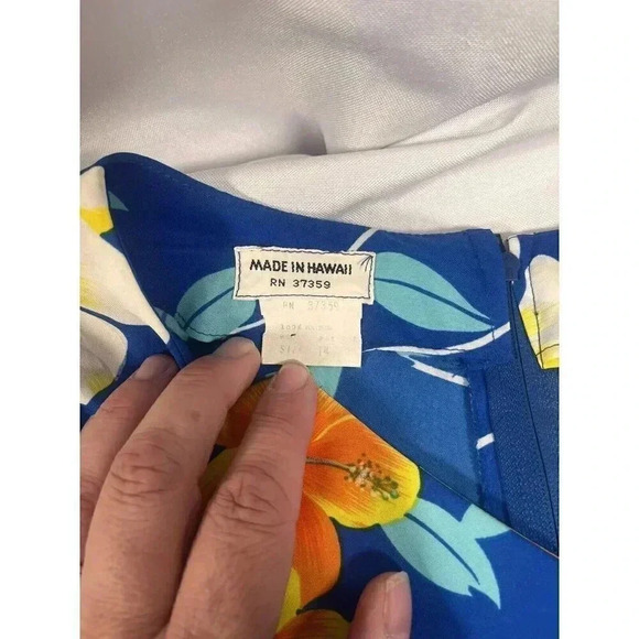 Made in Hawaii Vintage MuuMuu Maxi Dress Blue with Yellow Hibiscus Ladies Sz 14 - Picture 7 of 9